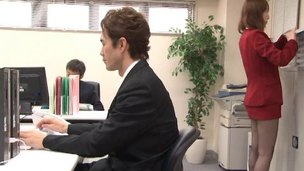 No thing in the world pleases Yui like having coarse sex at the office!