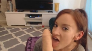 Cute redhead lady handle dick the right way like  pro very good girl